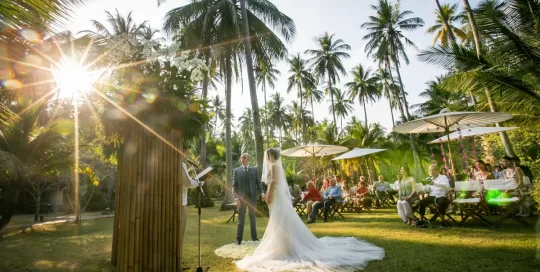 Garden Wedding at Rayavadee hotel of Miwa & Alex