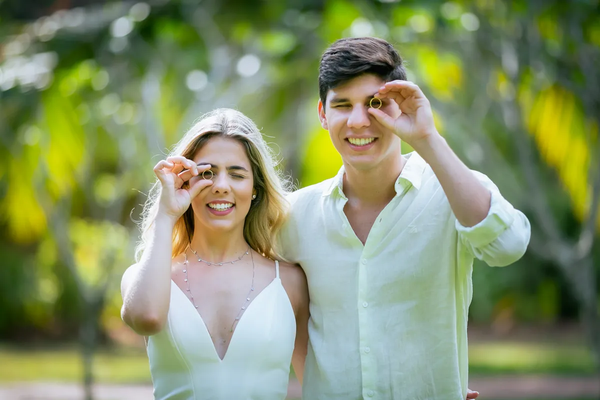 Honeymoon Photography of Ana with Lucas in Rayavadee Railay Krabi.