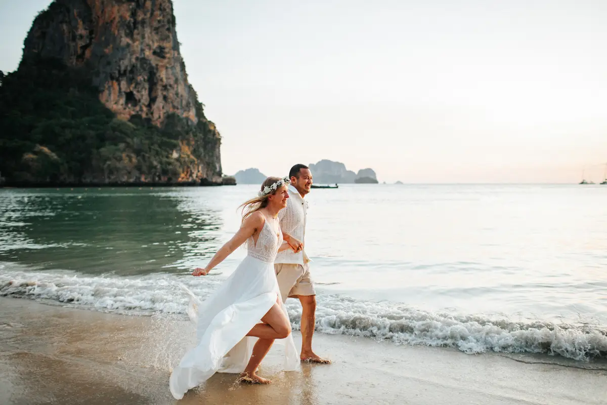 Private Vow-0229 Rose and her fiancé's private wedding vows on a long-tail boat around Railay Beach , Krabi Thailand