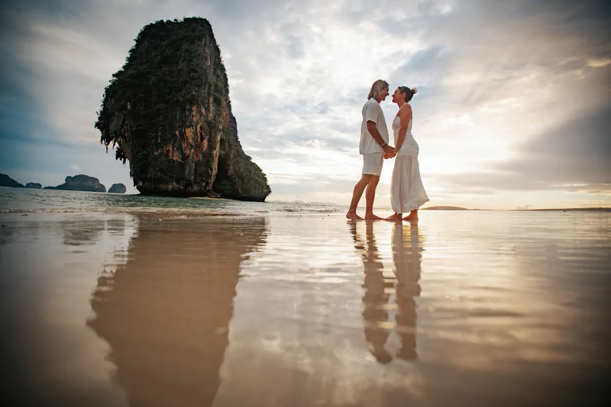 Private Vow2-0253 Private Vows of Eric and Corrine by long tail boat around Railay and Pra Nang beach
