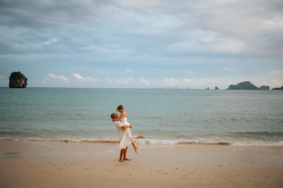 Private Vow2-0255 Private Vows of Eric and Corrine by long tail boat around Railay and Pra Nang beach